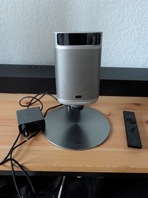 XGIMI MoGo 2 Mini Beamer inklusive Ständer 