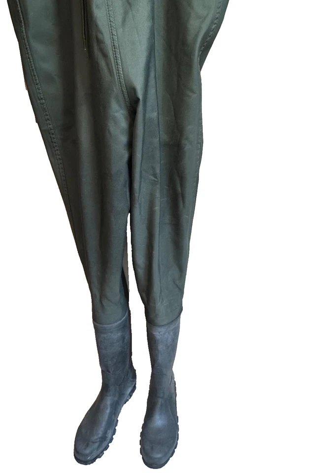 Frogg Toggs Cascades 2-ply Poly/Rubber Cleated Bootfoot Chest Wader Sz 13 EUC - Image 4 of 4