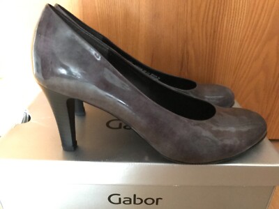 gabor closed toe pumps
