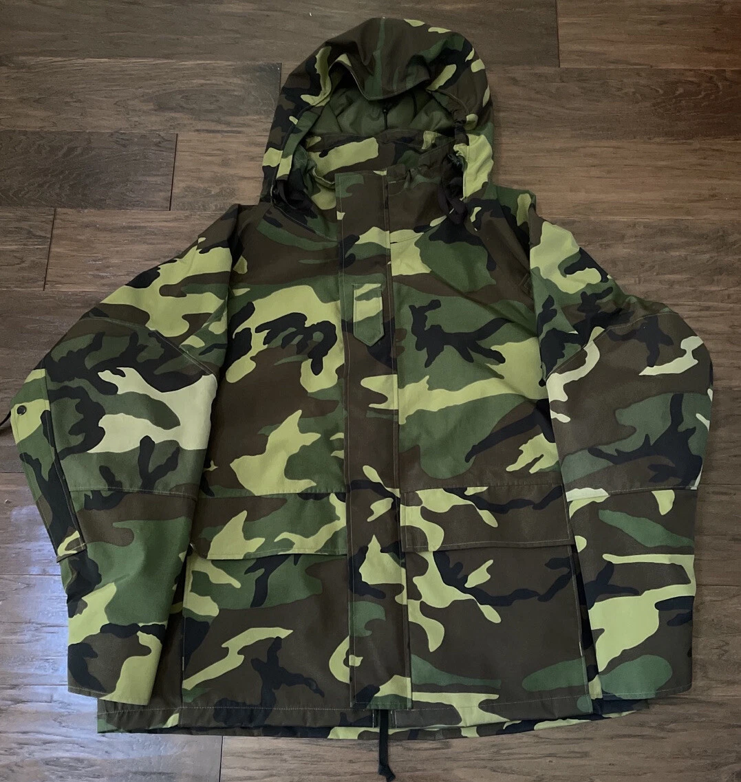 ROTHCO 2ND GEN ECWCS PARKA CAMO SIZE M EXTREME COLD WEATHER CLOTHING SYSTEM COAT