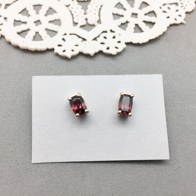 Facettierte Granat Ohrstecker Vermeil / Gold über Sterlingsilber Rechteck 6x4 mm
