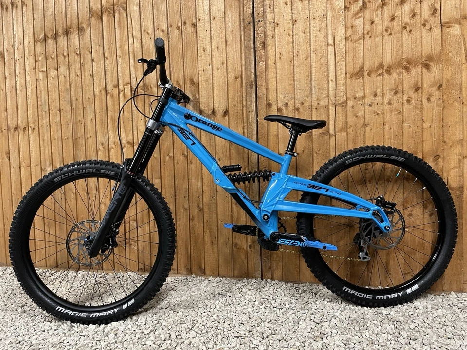 Orange 327 RS full suspension Downhill bike, HIGH SPEC, BOXXER, HOPE, GX  - Image 2 of 4