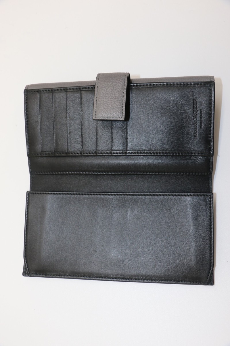 VIP【送料無料関税込】Alexander McQueen Sliver Zipped Wallet Alexander Mcqueen Skull Leather Long Wallet - Gray | eBay
