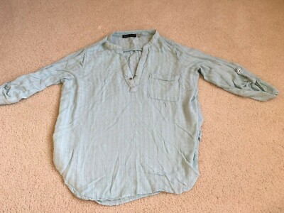 Women's Black Tape Long Sleeve V Neck Light Blue Rayon Medium Shirt. NICE!!!