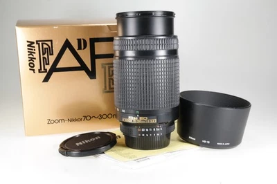 Nikon AF Zoom Nikkor 70-300/4-5,6 D ED #320870 -OVP- - Bild 1 von 4