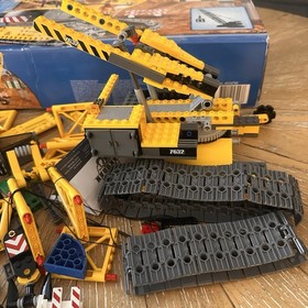 LEGO CITY: Crawler Crane (7632) Incomplete 90% Comp With Box And Manual