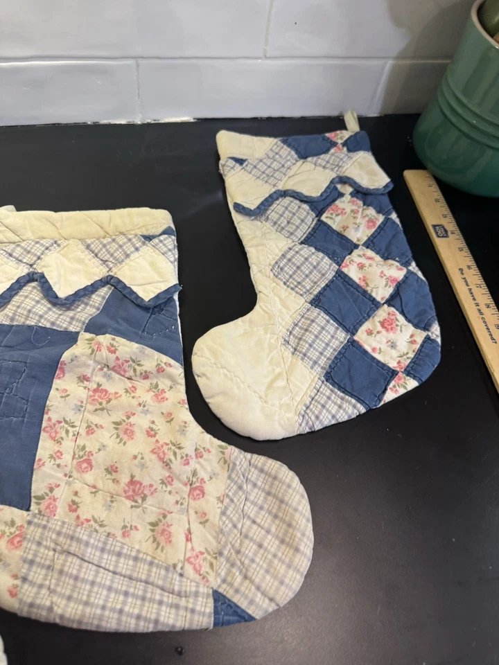 4 Medias de Navidad De Colección Acolchadas Cortador Hecho a Mano Cottagecore Vacaciones Antiguos Tiempos Foto 3 de 4