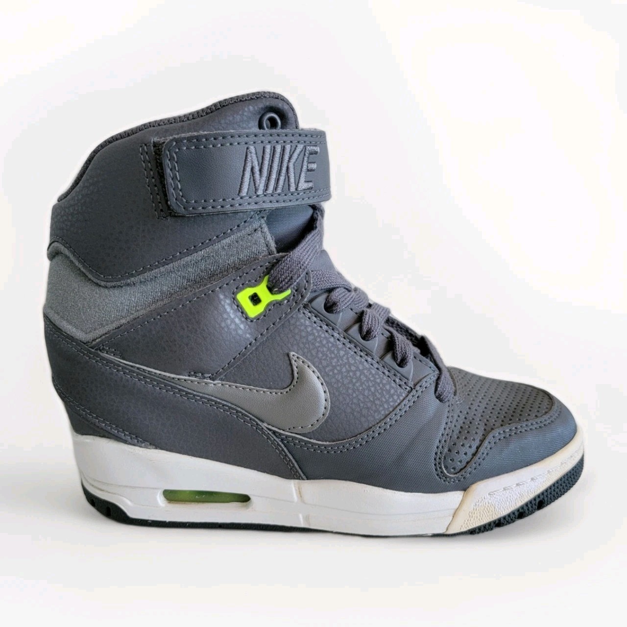 NIKE AIR REVOLUTION SKY HI WEDGE SIZE UK 3.5 EUR 36.5 (599410 019)
