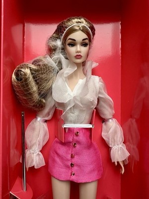 Integrity Toys Poppy Parker “Pretty Pink” NRFB 2022 W Club
