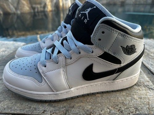 Size 6y - Air Jordan 1 Mid SE White Ice Blue (DV1308-104) Clean W/ Box - Picture 3 of 8