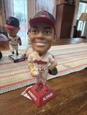 Roberto Alomar Bobblehead and Frank Thomas Statue Stadium Giveaways 17