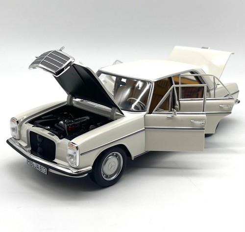 Norev 183770 Mercedes Benz 200 berlina W114 anno 1968 in bianco, IMBALLO ORIGINALE, 1:18, D009 - Foto 9 di 10