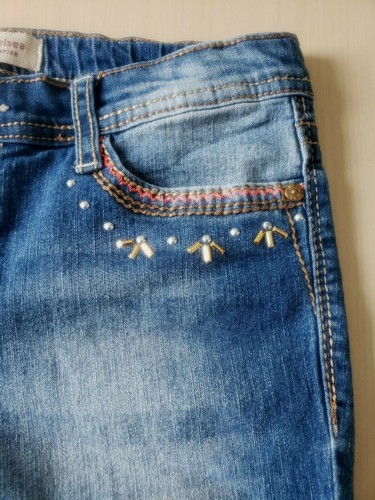 L.E.I. Girls Chelsea Low Rise Medium Wash Stretch Denim Shorts Size 12 (26"x8") - Picture 3 of 10