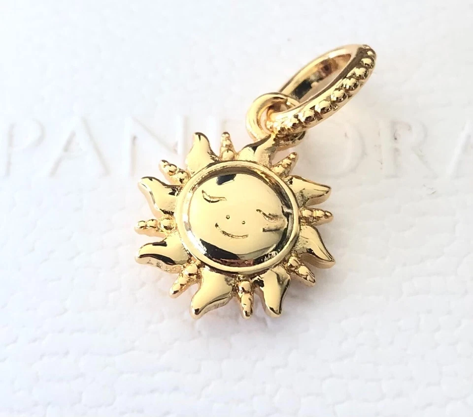 Pandora Colgante Sol Brillante Chapado en Oro 18K #368793C01 + Caja de Regalo GRATIS + Etiqueta Foto 3 de 4