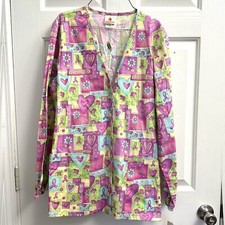 NWT Peaches Women  s Size Small Breast Cancer Ribbons Hearts Pink Scrub Jacket