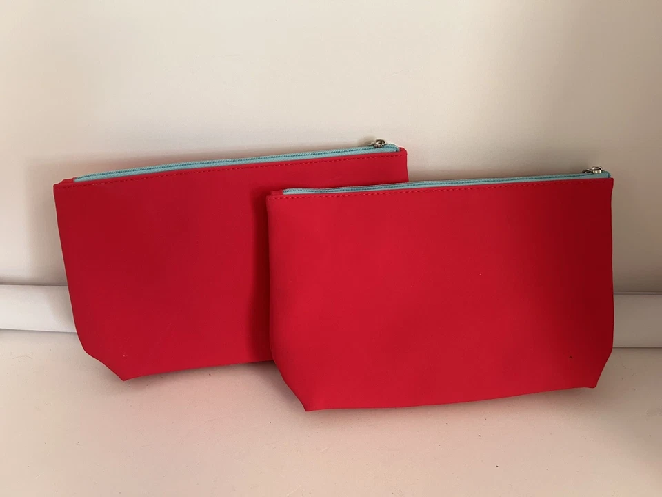 2 Pieces For One Price! Shishedo Ginza Tokyo (Pink/Blue)Cosmetic Zipper Bag Mint - Image 3 of 4