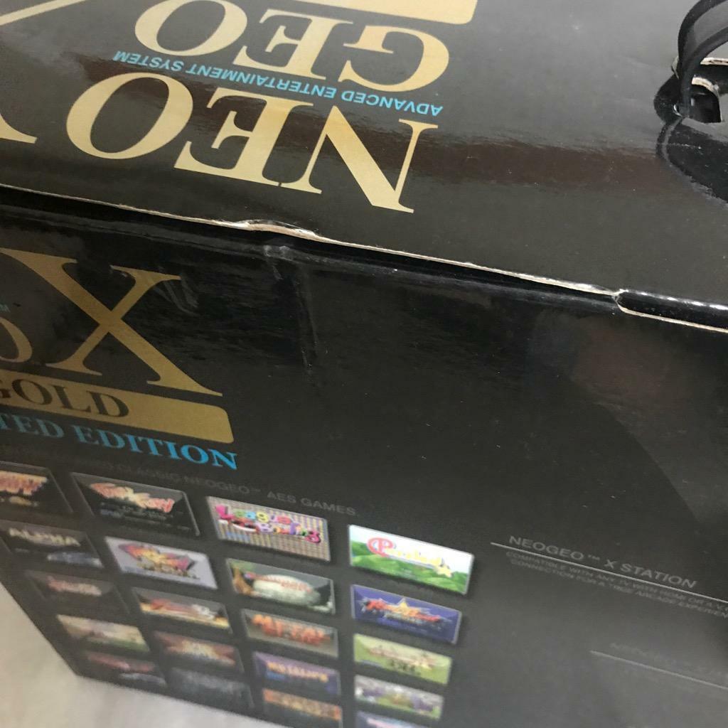 SNK NEO GEO NEOGEO X GOLD Limited Edition ENTERTAINMENT Console