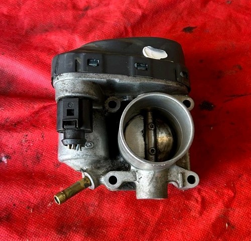 VW Polo 9N Seat Ibiza 6L 1.2i Motor Drosselklappe 036133062