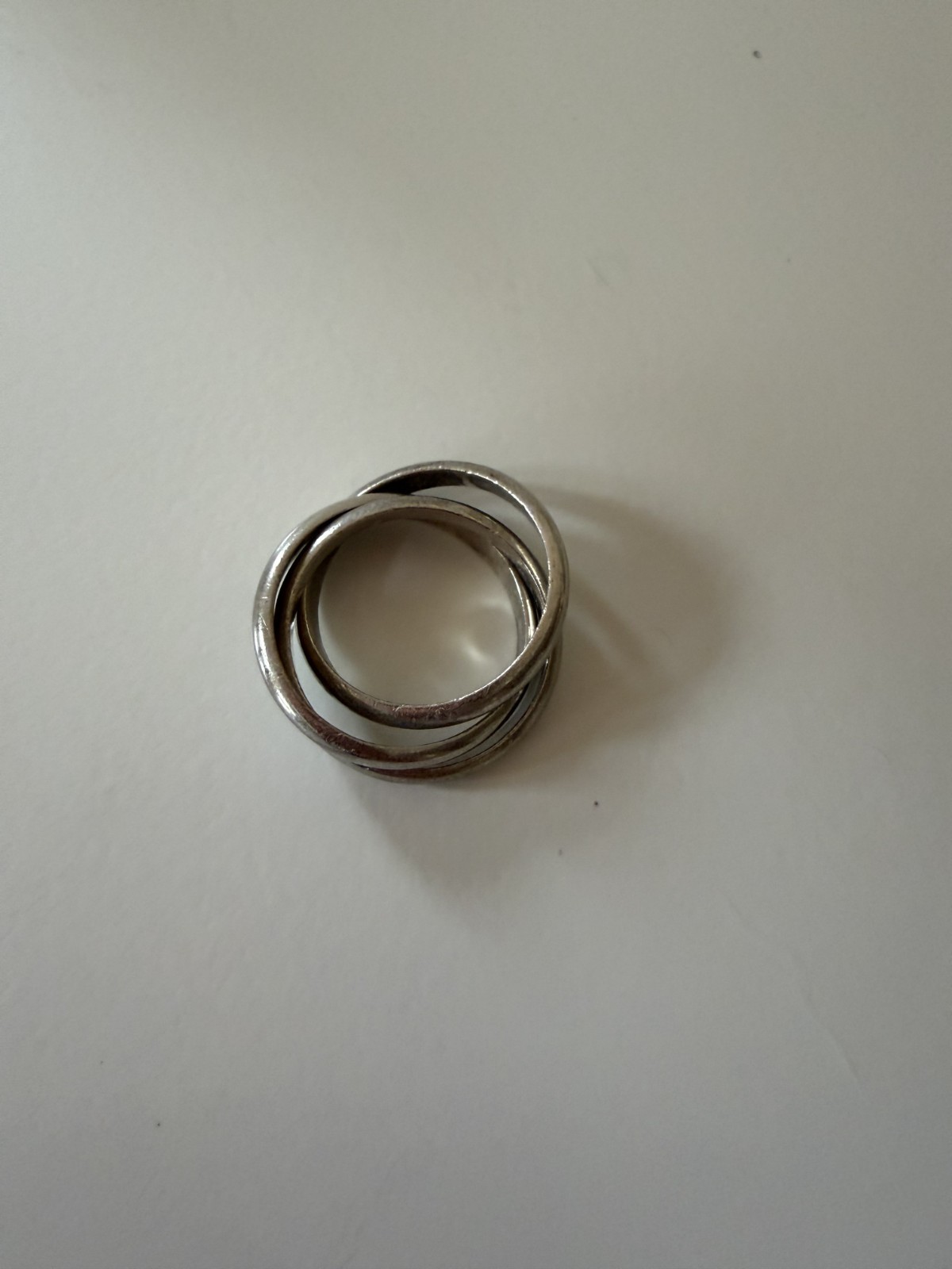 sterling silver three interlocking band ring - image 1