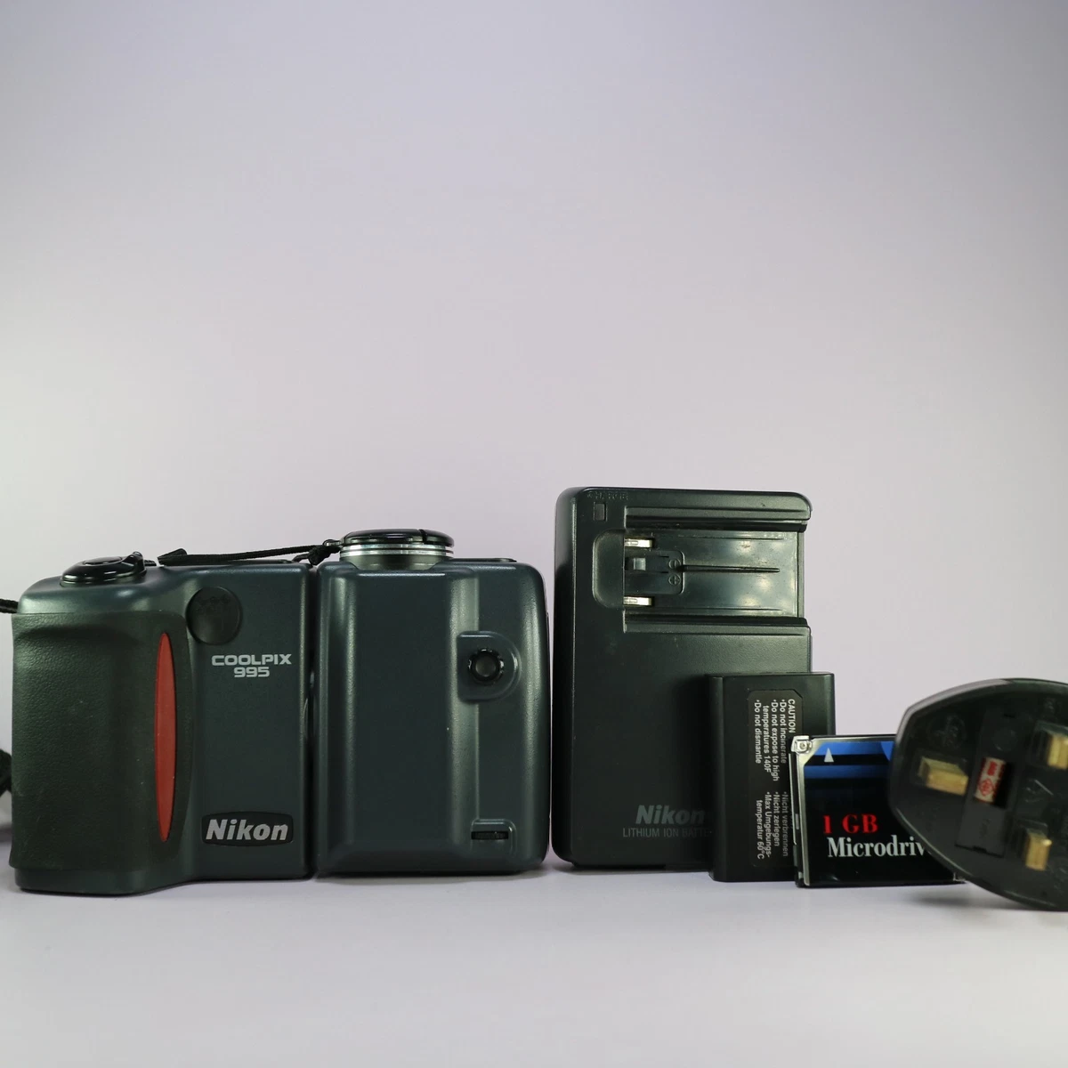 Nikon COOLPIX 995 Digital Cameras for Sale | Shop New & Used