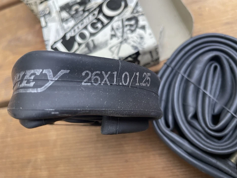 TUBOS DE NEUMÁTICO DE BICICLETA VINTAGE RITCHEY LOGIC NOS 26" BUTILO SÚPER LIGERO F/V 26x1x1.25 Foto 3 de 4
