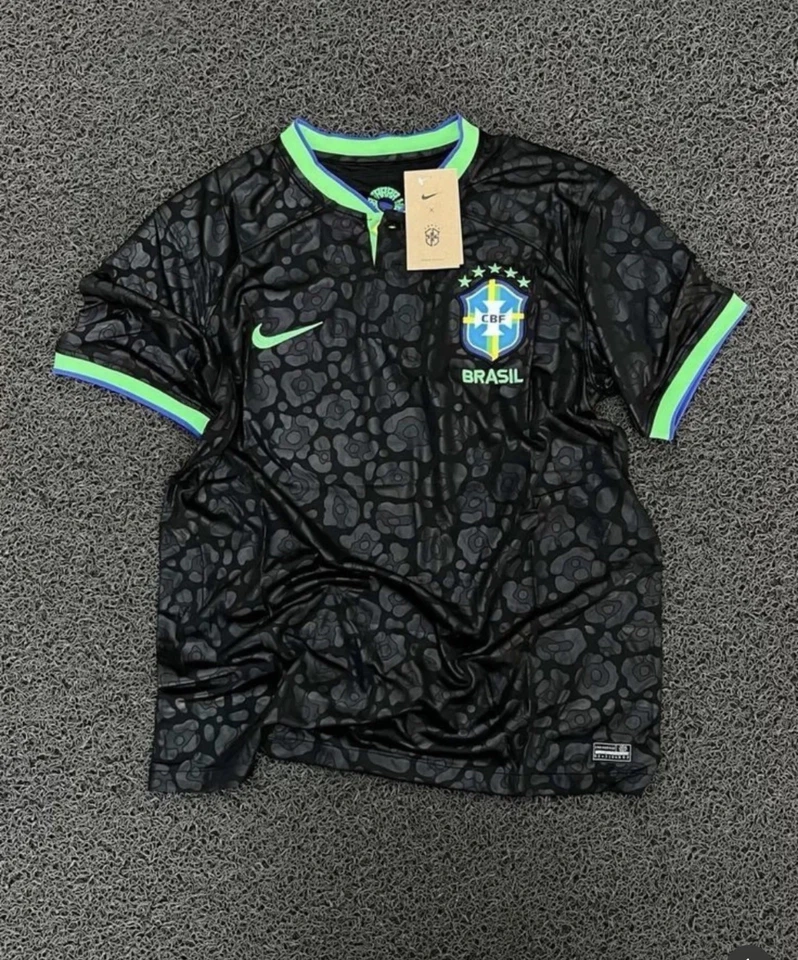 Maillot Brésil Noir Jaguar (5 étoiles) x Nike Officiel Dri-Fit - Neuf - 4 taille - Photo 1/4