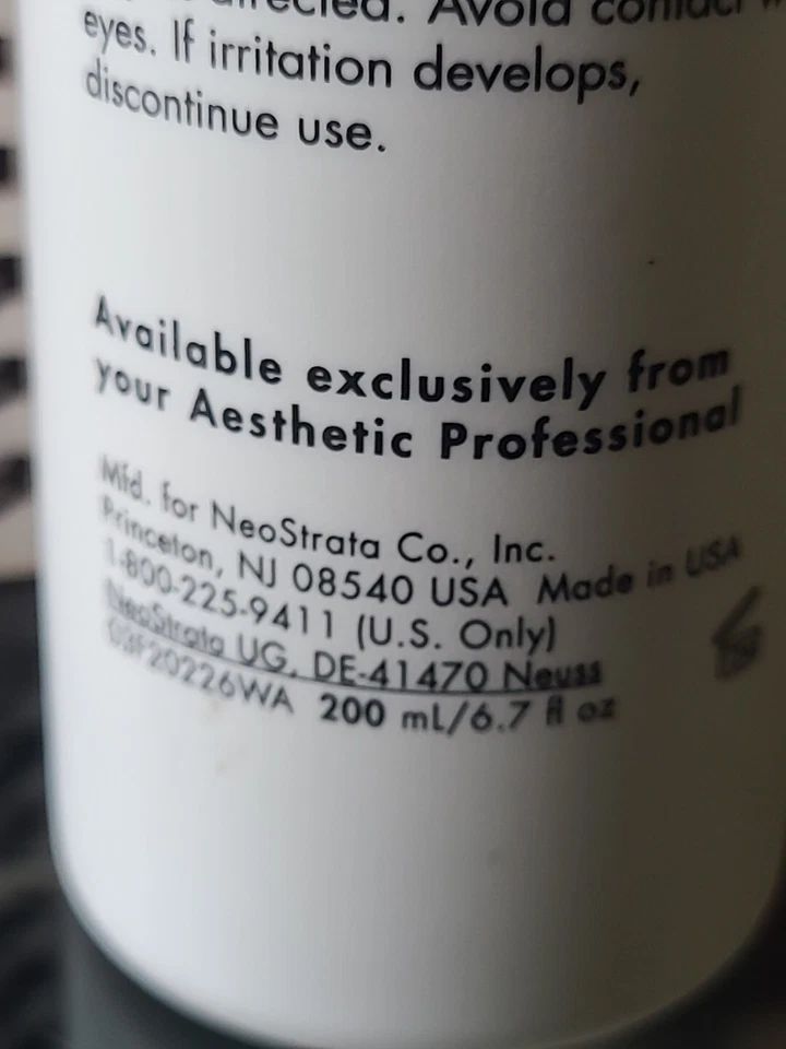 Exuviance Moisture Balance Toner 200 ml - Изображение 2 из 3