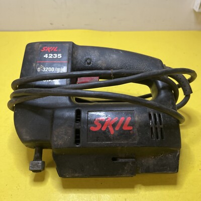 Jig Saw Skil Model 4235 120V 3 Amp Variable Speed Electric Corded Jigsaw - Black