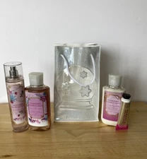 Bath Body Works Strawberry Snowflakes Set -Gel, Body Lotion, Mist, Hand Cream