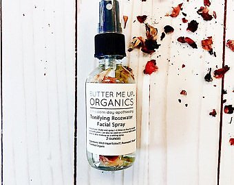 Organic Rose Water Makeup Setting Spray for Hydrated Skin
