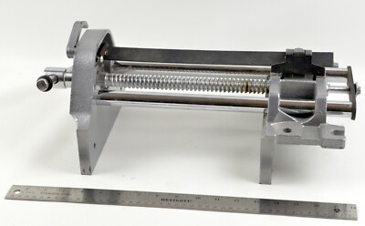 Central Forge 9'' quick release woodworking vise