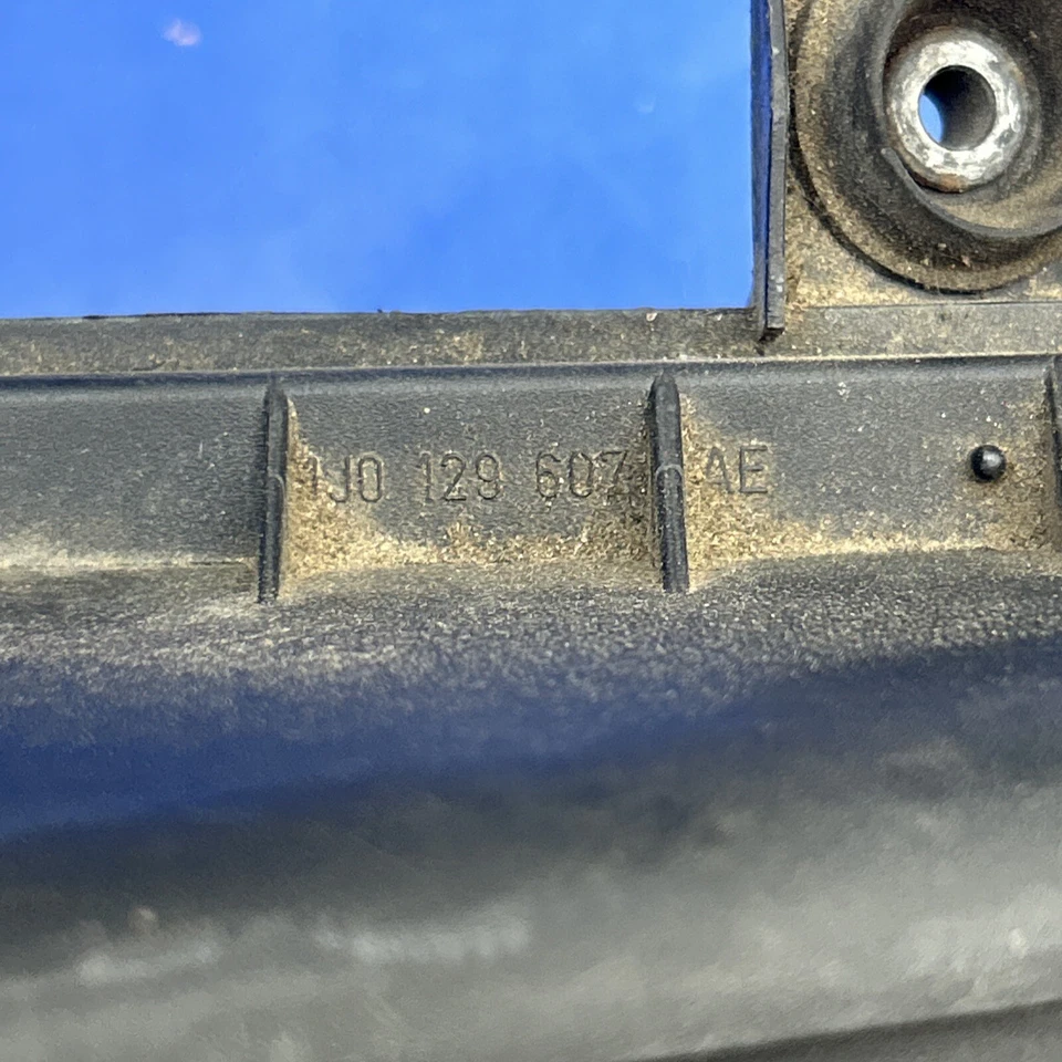 Volkswagen Jetta 2002 filtro de aire filtro conjunto caja fabricante de equipos originales 1J0129607AC Foto 4 de 4