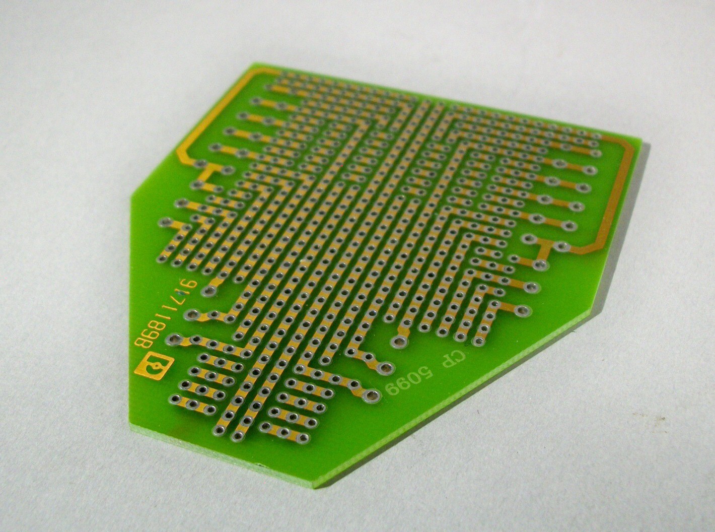 2757335 Phoenix Contact P1-EUGH PCB Proto Board Free Shipping - NOS