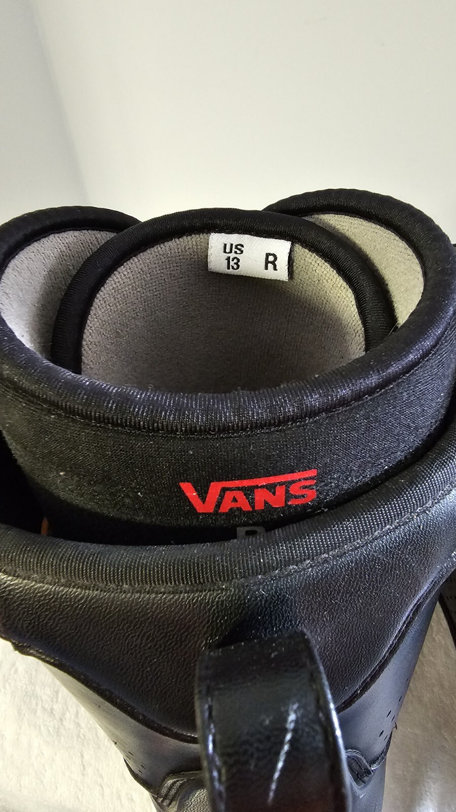 Vans Boa Men&rsquo;s Black Snowboard Boots Size 13R