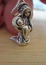 18x11mm Nativity Mary And Baby Jesus Sterling Silver Charm 18x11mm Nativity Mary And Baby Jesus Sterling Silver Charm