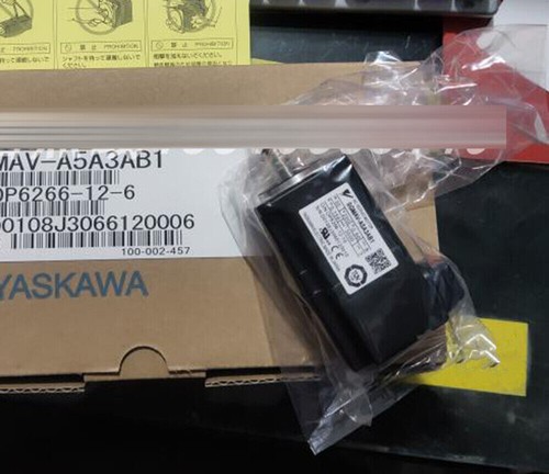 New Yaskawa SGMAV-A5A3AB1 Servo Motor fedex or DHL - Picture 1 of 10
