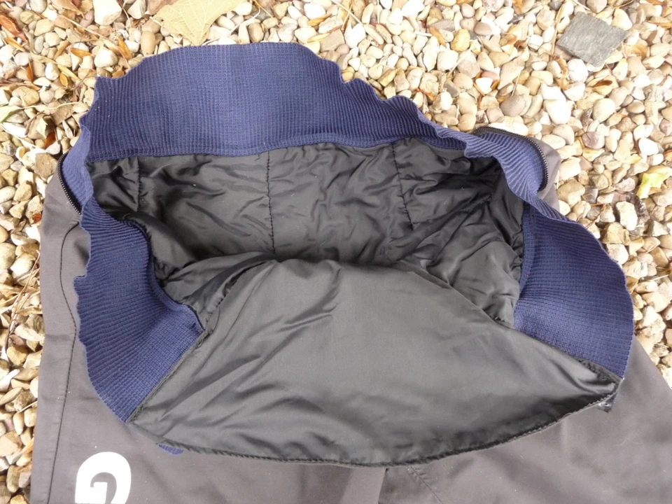 OVER TROUSERS GORE-TEX  36" waist, Black  I/L 32" - Image 2 of 3