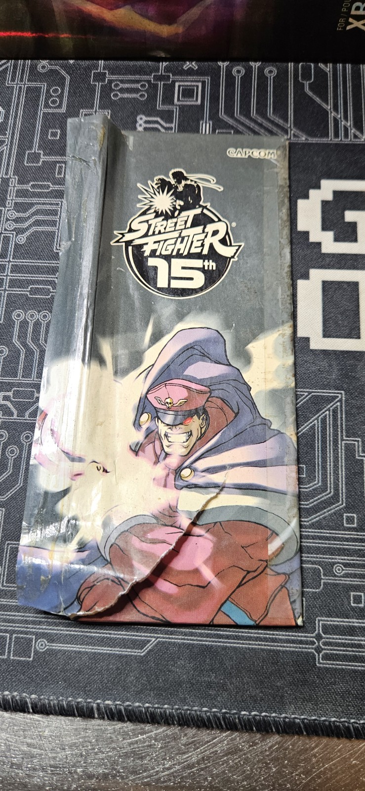 Street Fighter Anniversary Edition XBOX Controller - NubyTech M. Bison Open Box.