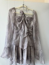 Dress with gathered cuffs