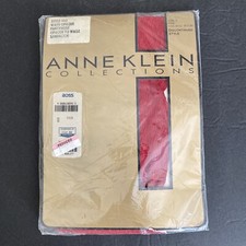 Vintage Pantyhose Fire Red Anne Klein Size B Wave Opaque Sandaltoe New Old Stock