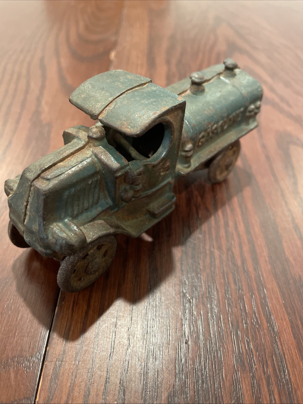 Picture 1 of 10