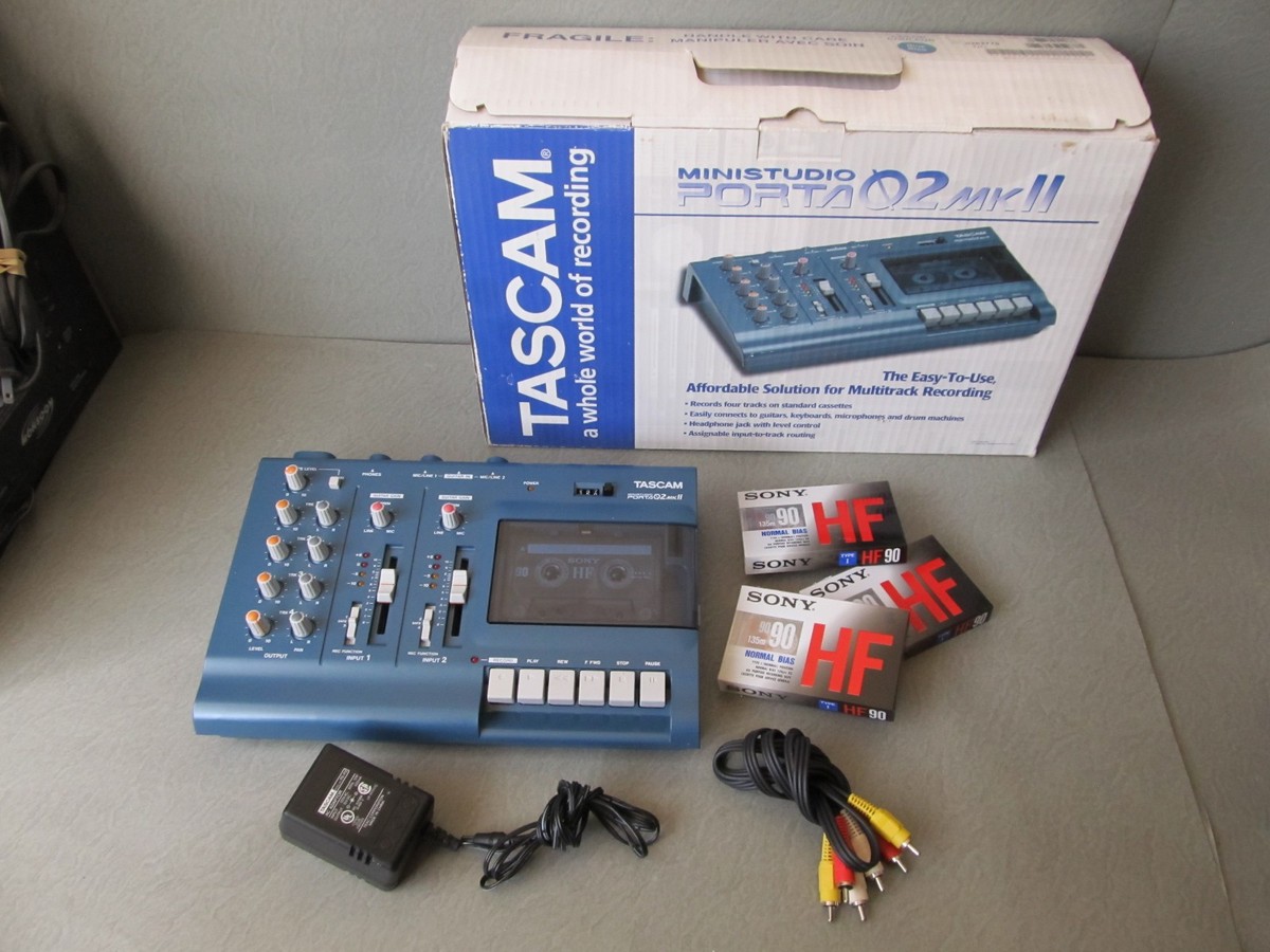 TASCAM PORTA 02 カセットミキサー TASCAM PORTA 02 カセットミキサー Tascam Porta 02 MKII Blue 4