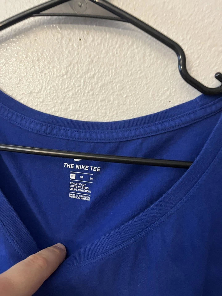 The Nike Tee New York Giants NY Graphic Logo Short Sleeve Top Womens XL - Image 2 of 4