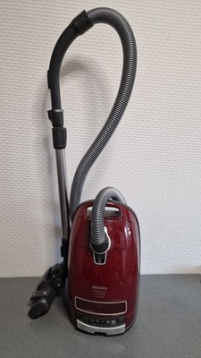 Miele Complete C3 Cat & Dog Bodenstaubsauger - Rot 890W original Miel Bodendüse