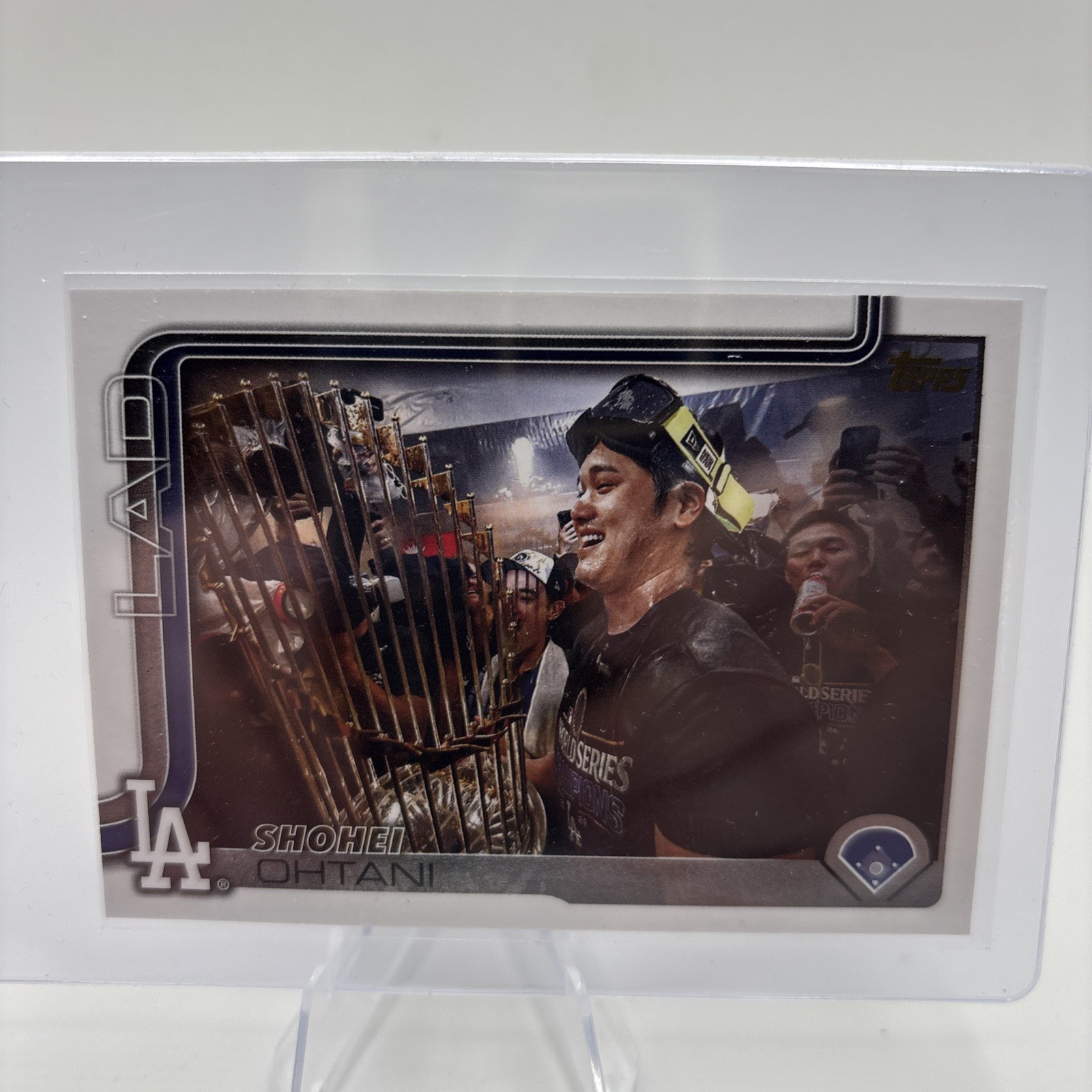 SHOHEI OHTANI 2025 TOPPS SERIES 2 GOLDEN MIRROR IMAGE VARIATION #400 SSP