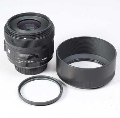 SIGMA ART 30MM F/1.4 DC W HOOD FILTER & CAPS NIKON DX AF MOUNT CLEAN GLASS