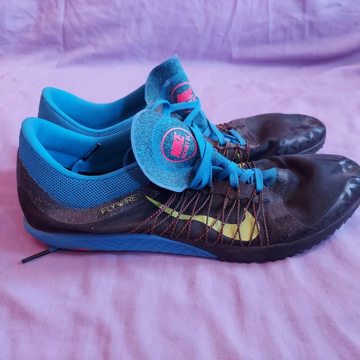 Flywire hotsell nike spikes
