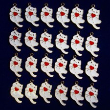 24Pcs White Red Tibetan Gold Enamel Christmas Heart Cat Pendant Bead 3196PJ