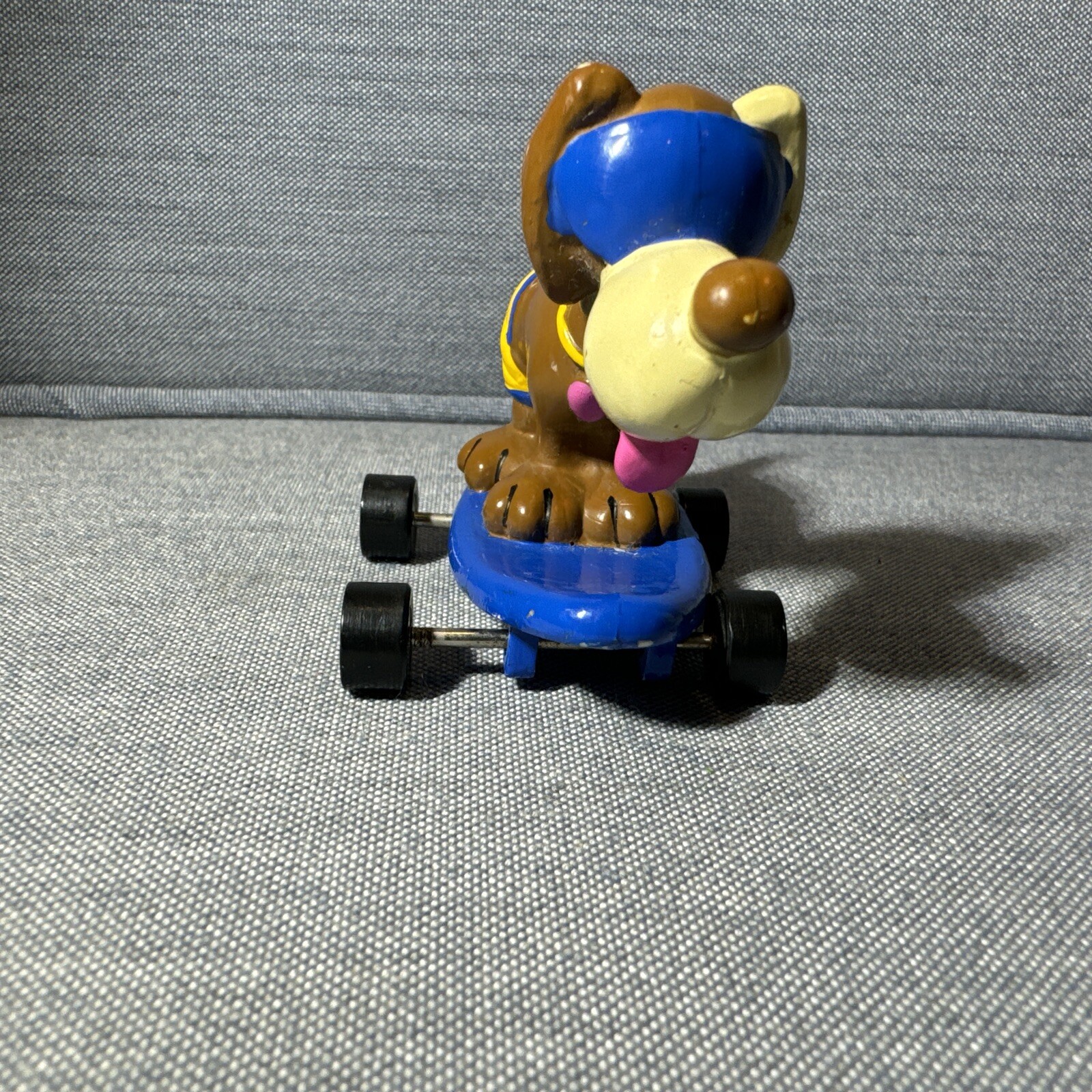 Picture 4 of 16