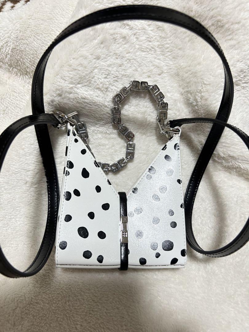 新品】ジバンシイ ×ディズニー MICRO BAG WHITE/BLACK